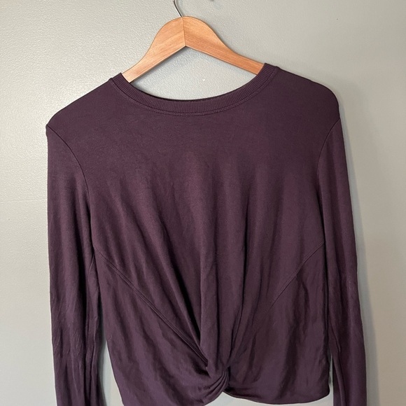 Athleta Twist Front Sweatshirt - Picture 4 of 9